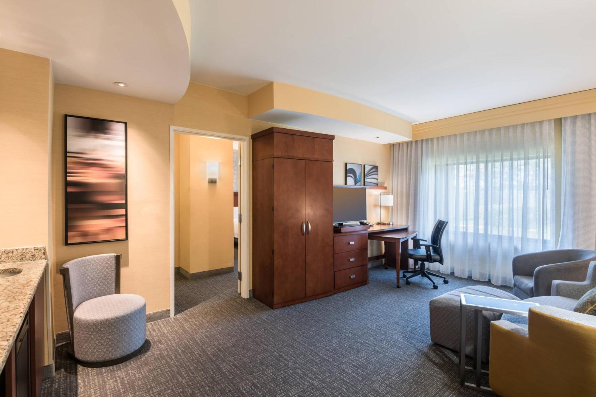 Courtyard By Marriott Waldorf Hotell Eksteriør bilde